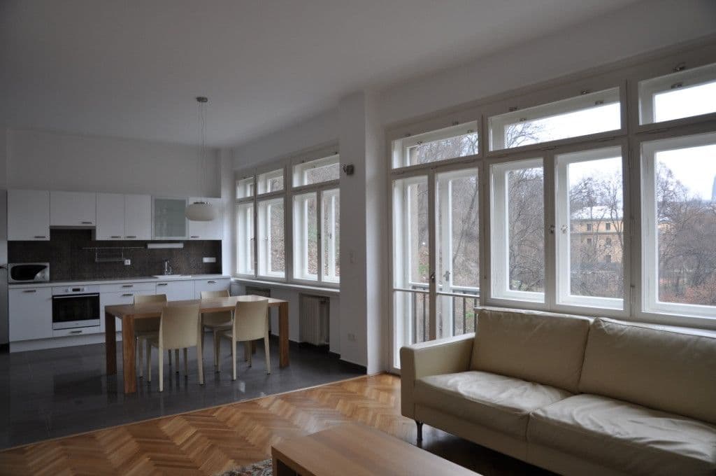 2 bedroom with open-plan kitchen flat to rent, 98 m², Újezd, Prague, Prague 2 bedroom with open-plan kitchen flat to rent, 98 m², Újezd, Prague, Prague