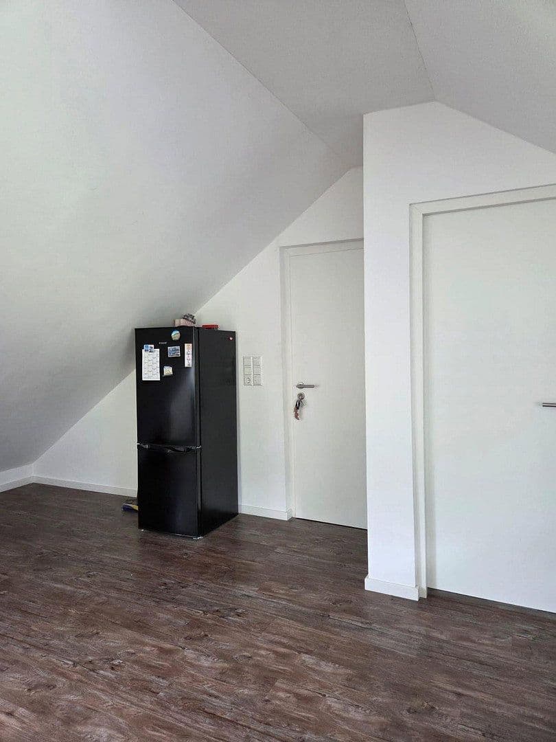 1 bedroom flat to rent, 45 m², Weinstadt, Baden-Württemberg 1 bedroom flat to rent, 45 m², Weinstadt, Baden-Württemberg