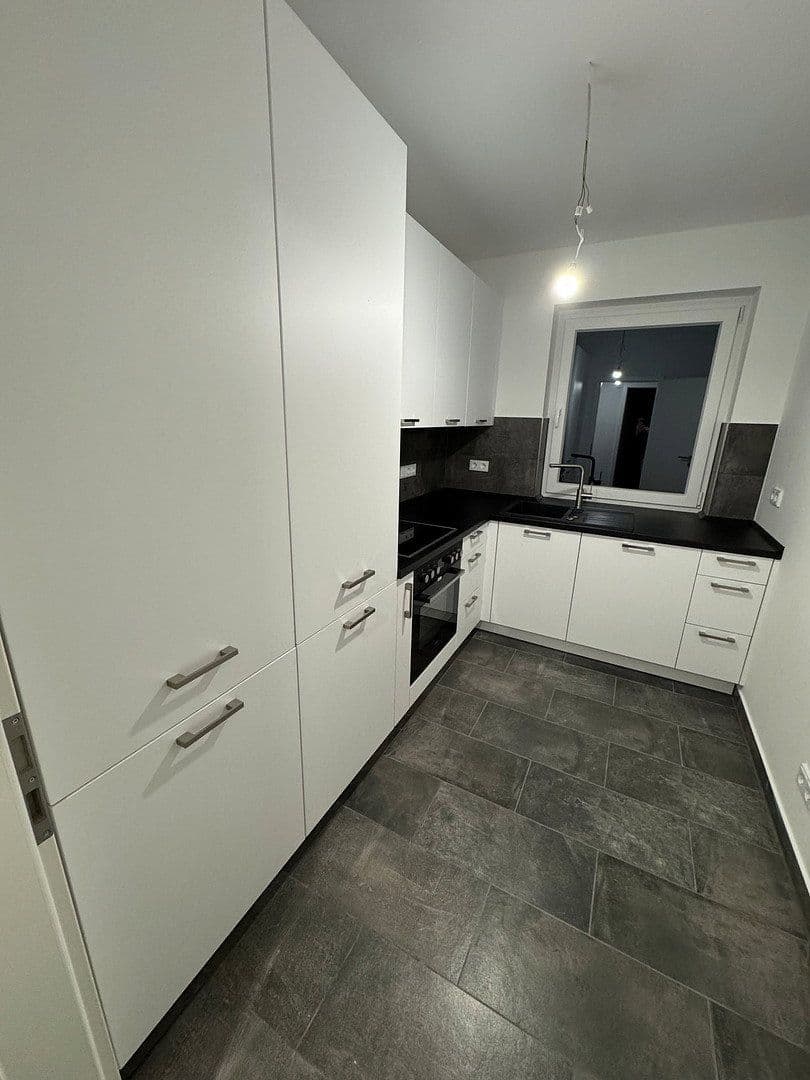 3 bedroom flat to rent, 58 m², Sigmund-Freud-Straße 43, Frankfurt am Main, Hesse 3 bedroom flat to rent, 58 m², Sigmund-Freud-Straße 43, Frankfurt am Main, Hesse