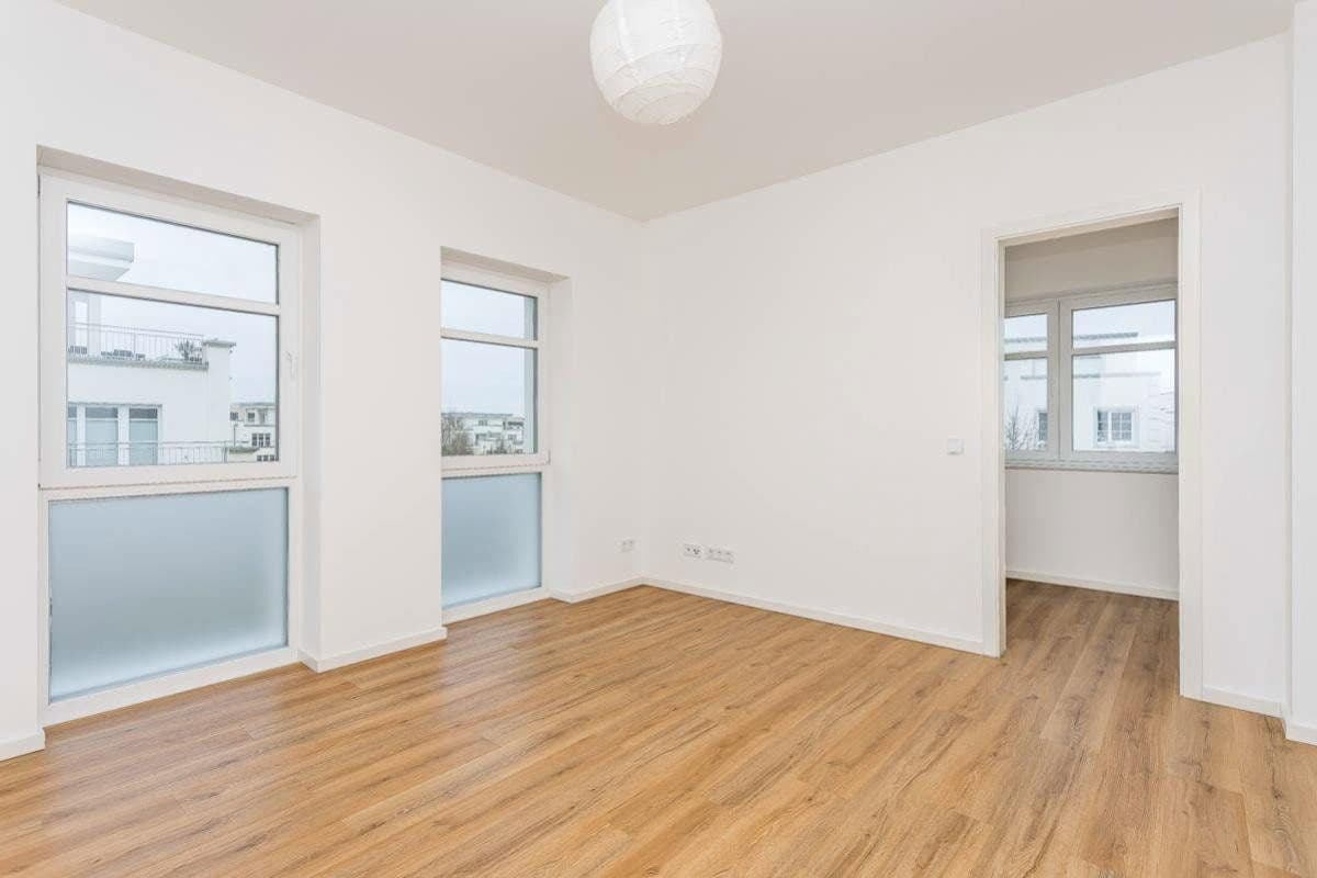 3 bedroom with open-plan kitchen flat to rent, 190 m², Carl-Adam-Petri-Str., Brandenburg - Potsdam, Brandenburg 3 bedroom with open-plan kitchen flat to rent, 190 m², Carl-Adam-Petri-Str., Brandenburg - Potsdam, Brandenburg