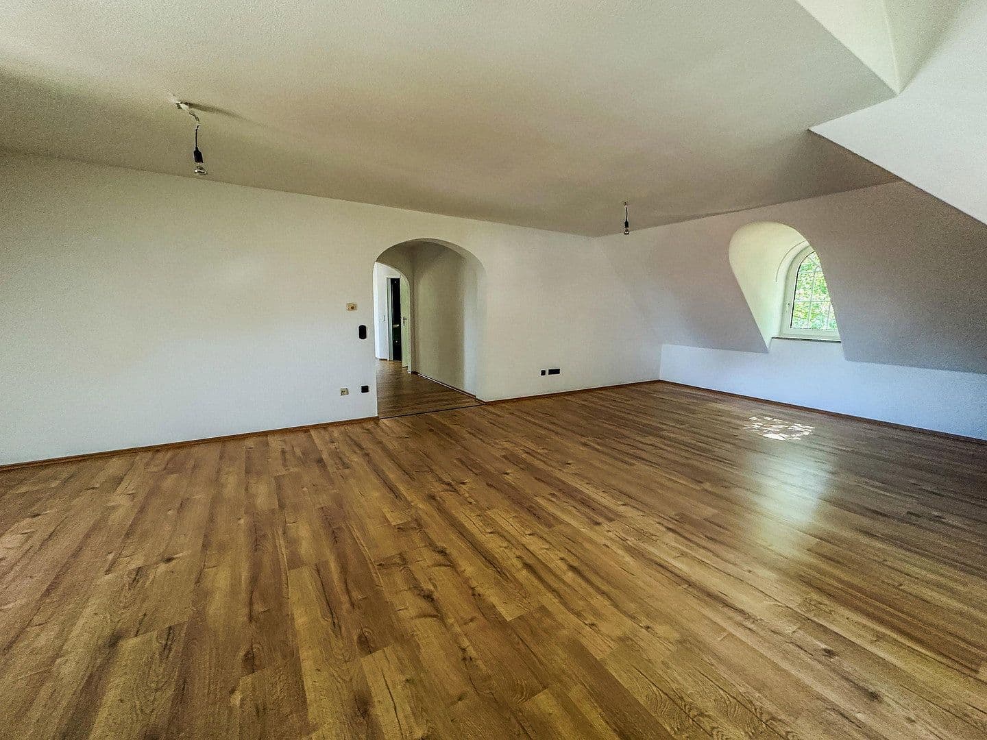 3 bedroom flat to rent, 120 m², Zirndorf, Bavaria 3 bedroom flat to rent, 120 m², Zirndorf, Bavaria