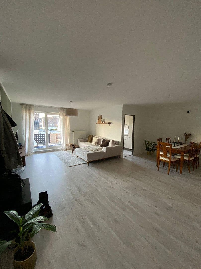 1 bedroom with open-plan kitchen flat to rent, 61 m², Hühnerheide 107, Dinslaken, North Rhine-Westphalia 1 bedroom with open-plan kitchen flat to rent, 61 m², Hühnerheide 107, Dinslaken, North Rhine-Westphalia