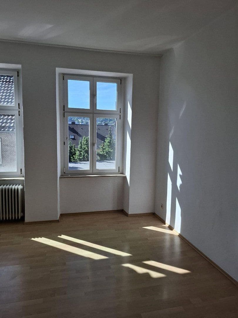 1 bedroom with open-plan kitchen flat to rent, 70 m², Plateniustr. 18, Wuppertal, North Rhine-Westphalia 1 bedroom with open-plan kitchen flat to rent, 70 m², Plateniustr. 18, Wuppertal, North Rhine-Westphalia