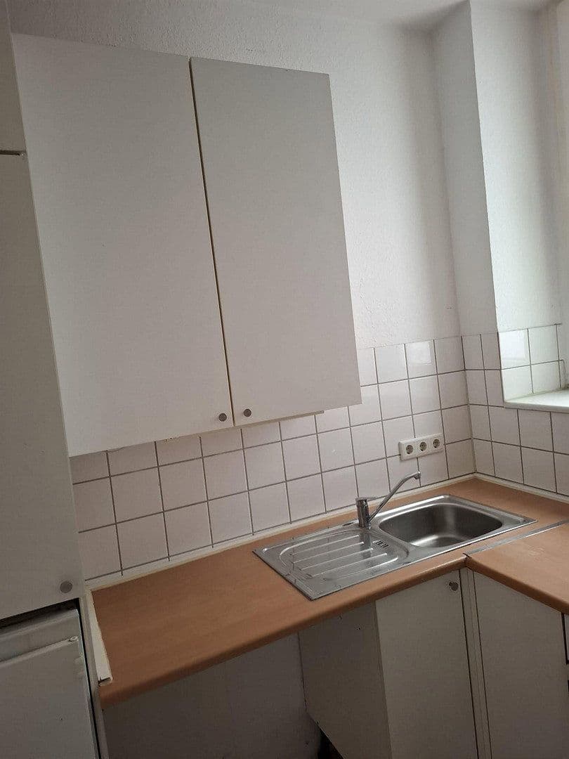 1 bedroom with open-plan kitchen flat to rent, 70 m², Plateniustr. 18, Wuppertal, North Rhine-Westphalia 1 bedroom with open-plan kitchen flat to rent, 70 m², Plateniustr. 18, Wuppertal, North Rhine-Westphalia