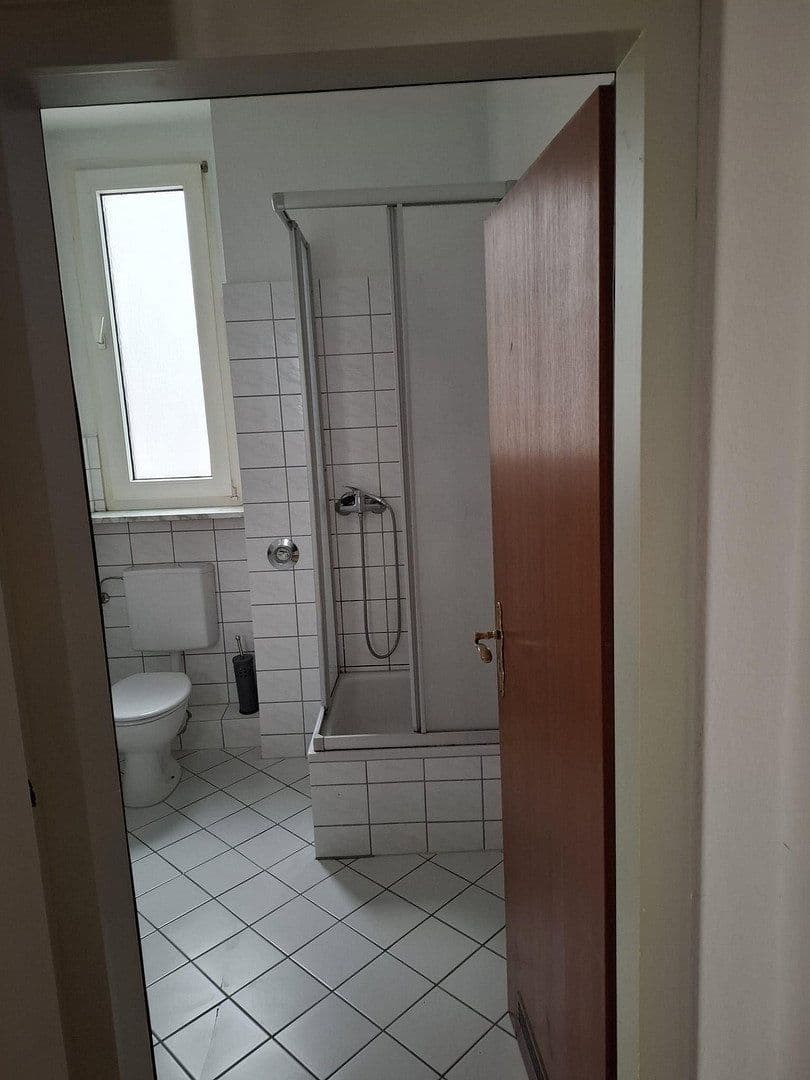 1 bedroom with open-plan kitchen flat to rent, 70 m², Plateniustr. 18, Wuppertal, North Rhine-Westphalia 1 bedroom with open-plan kitchen flat to rent, 70 m², Plateniustr. 18, Wuppertal, North Rhine-Westphalia