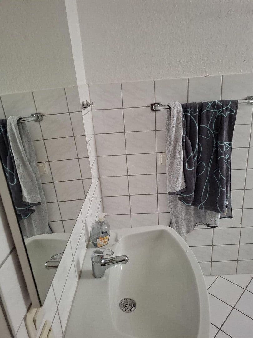 1 bedroom with open-plan kitchen flat to rent, 70 m², Plateniustr. 18, Wuppertal, North Rhine-Westphalia 1 bedroom with open-plan kitchen flat to rent, 70 m², Plateniustr. 18, Wuppertal, North Rhine-Westphalia