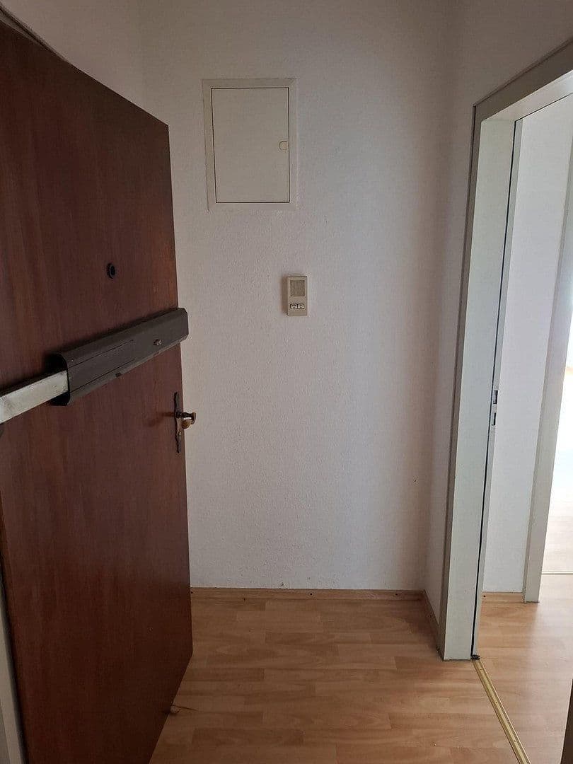 1 bedroom with open-plan kitchen flat to rent, 70 m², Plateniustr. 18, Wuppertal, North Rhine-Westphalia 1 bedroom with open-plan kitchen flat to rent, 70 m², Plateniustr. 18, Wuppertal, North Rhine-Westphalia