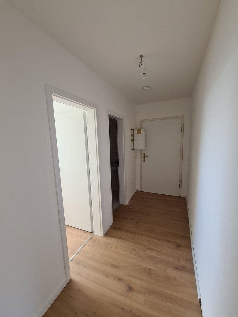 2 bedroom flat to rent, 45 m², Breite Straße 2, Hohenstein-Ernstthal, Saxony 2 bedroom flat to rent, 45 m², Breite Straße 2, Hohenstein-Ernstthal, Saxony