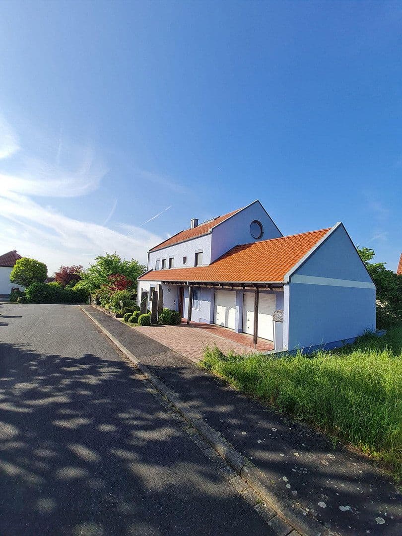 house for sale, 273 m², Geroldshausen, Bavaria house for sale, 273 m², Geroldshausen, Bavaria