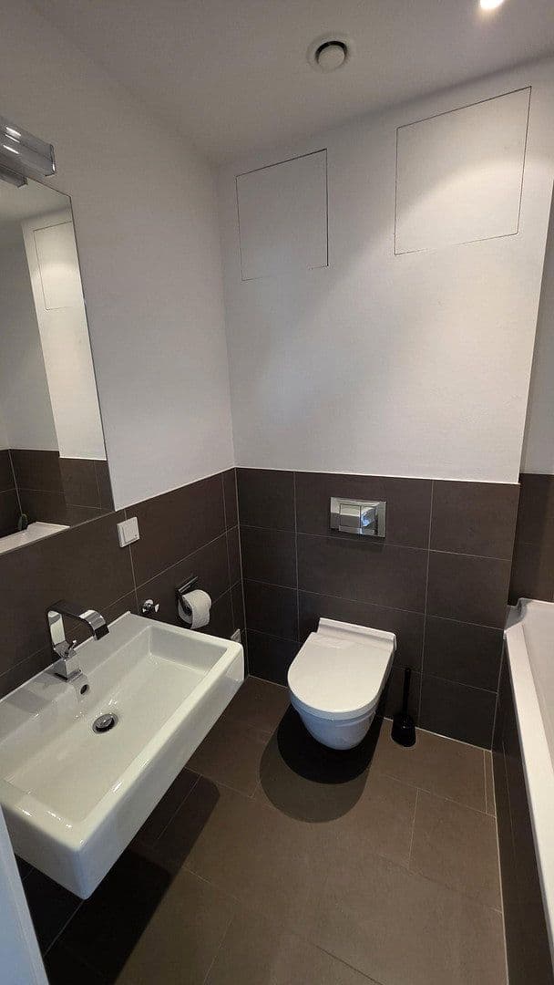 3 bedroom flat to rent, 110 m², Im Zollhafen 12, Köln, North Rhine-Westphalia 3 bedroom flat to rent, 110 m², Im Zollhafen 12, Köln, North Rhine-Westphalia