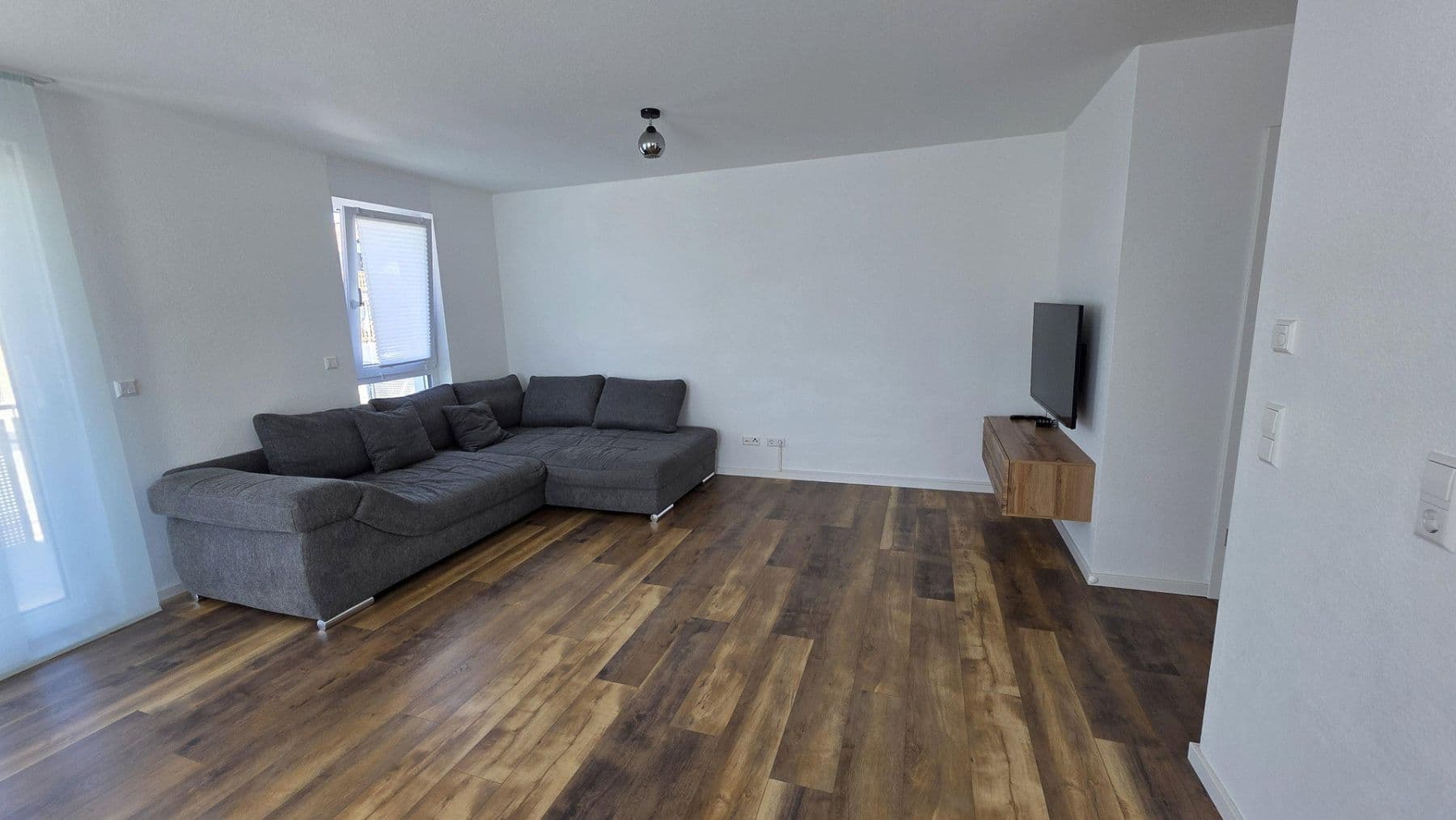 3 bedroom flat to rent, 93 m², Heinrich-Gerster-Straße 3, Karlsdorf-Neuthard, Baden-Württemberg 3 bedroom flat to rent, 93 m², Heinrich-Gerster-Straße 3, Karlsdorf-Neuthard, Baden-Württemberg
