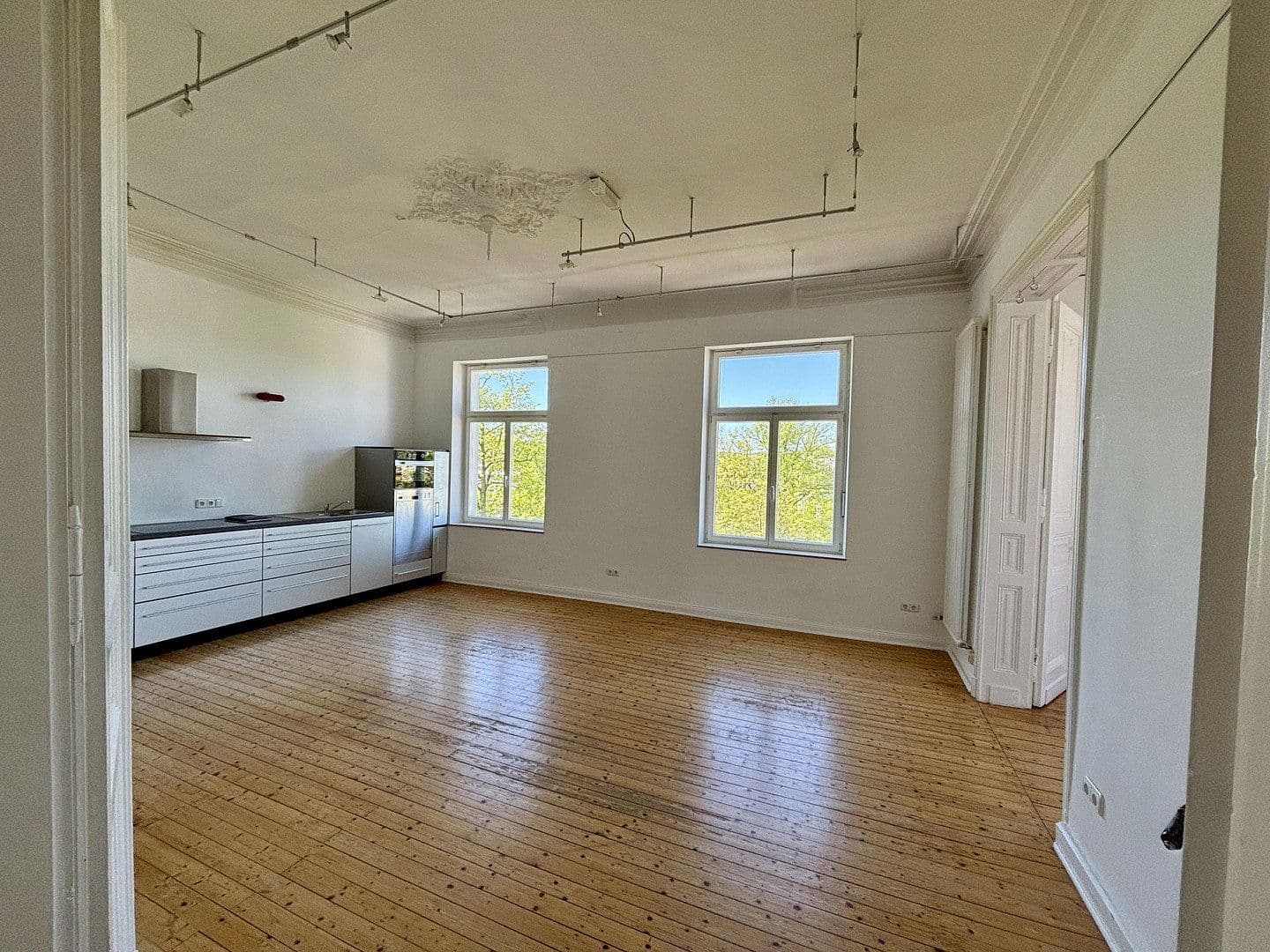 3 bedroom with open-plan kitchen flat to rent, 140 m², Bismarckstr. 94, Aachen, North Rhine-Westphalia 3 bedroom with open-plan kitchen flat to rent, 140 m², Bismarckstr. 94, Aachen, North Rhine-Westphalia