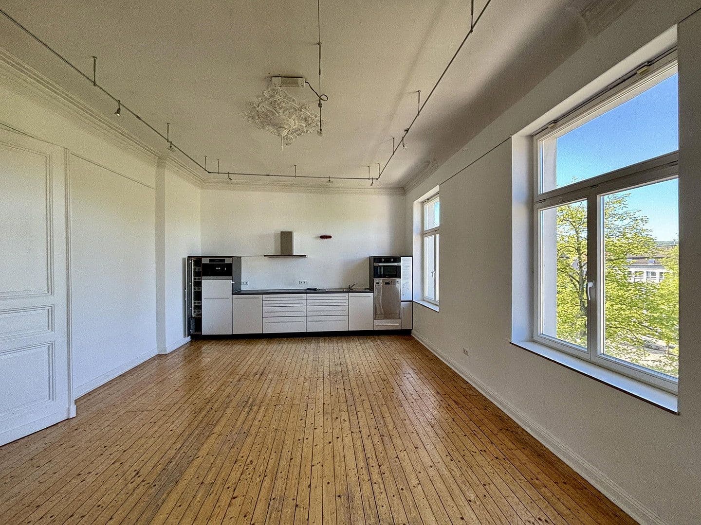 3 bedroom with open-plan kitchen flat to rent, 140 m², Bismarckstr. 94, Aachen, North Rhine-Westphalia 3 bedroom with open-plan kitchen flat to rent, 140 m², Bismarckstr. 94, Aachen, North Rhine-Westphalia