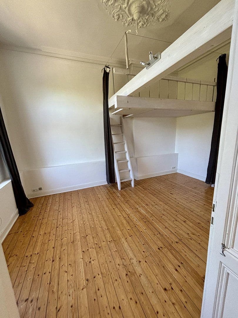 3 bedroom with open-plan kitchen flat to rent, 140 m², Bismarckstr. 94, Aachen, North Rhine-Westphalia 3 bedroom with open-plan kitchen flat to rent, 140 m², Bismarckstr. 94, Aachen, North Rhine-Westphalia