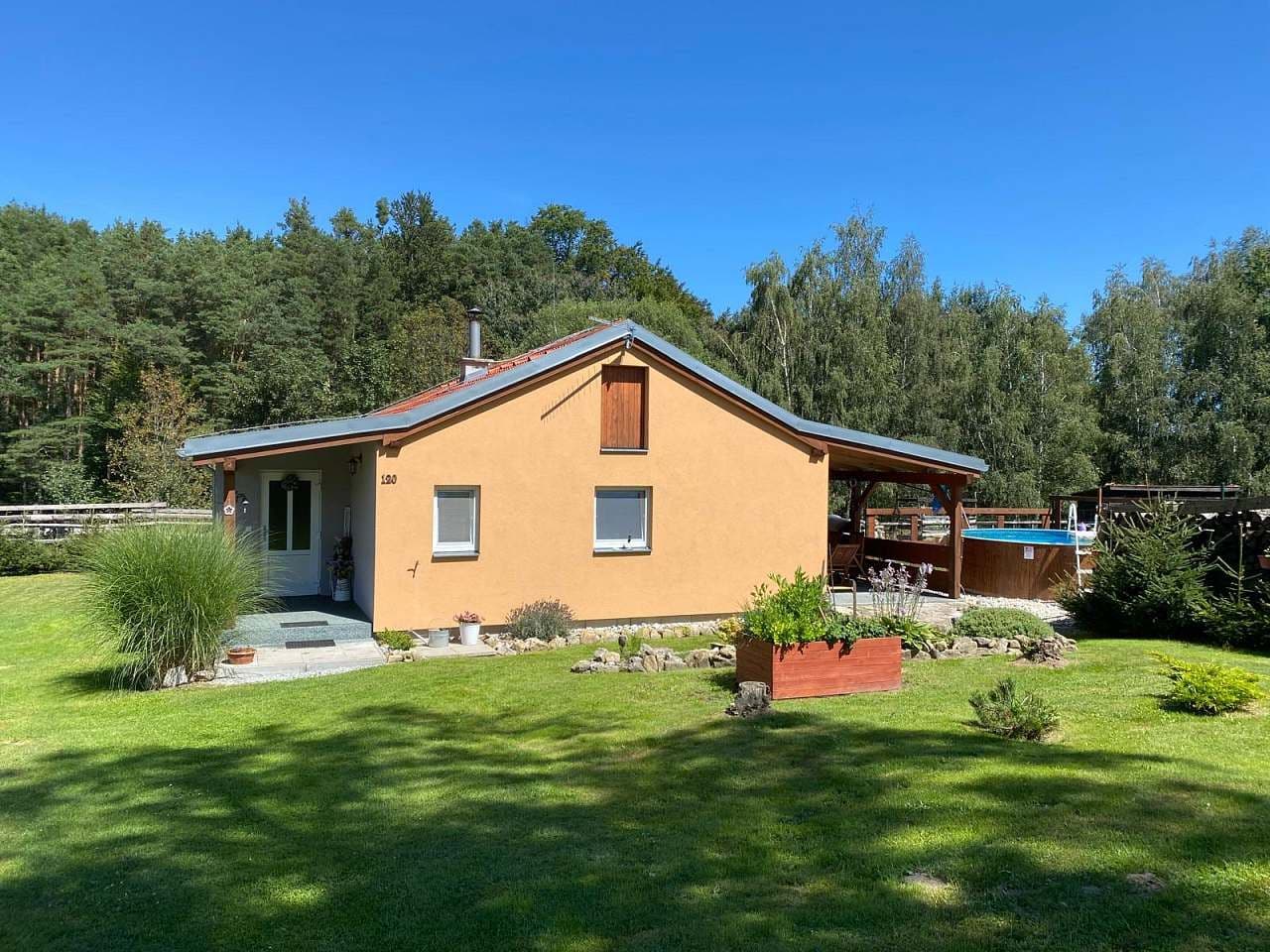 recreational property to rent, 0 m², Kamenná, Jihočeský Region recreational property to rent, 0 m², Kamenná, Jihočeský Region