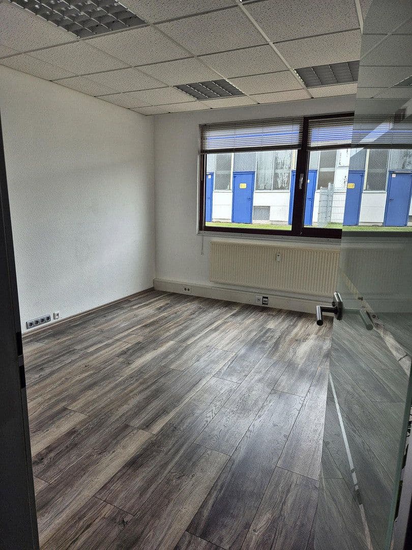office to rent, 124 m², Rudolf-Diesel-Str. 11, Kaltenkirchen, Schleswig-Holstein office to rent, 124 m², Rudolf-Diesel-Str. 11, Kaltenkirchen, Schleswig-Holstein
