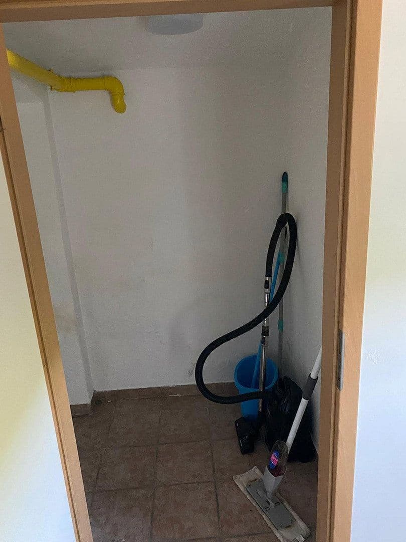 2 bedroom flat to rent, 45 m², Neuplatz 8, Remscheid, North Rhine-Westphalia 2 bedroom flat to rent, 45 m², Neuplatz 8, Remscheid, North Rhine-Westphalia
