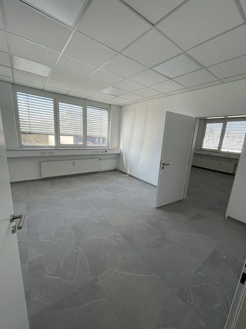office to rent, 395 m², Englmannstraße 2, München, Bavaria office to rent, 395 m², Englmannstraße 2, München, Bavaria