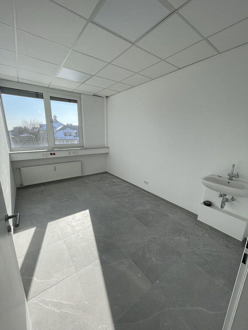 office to rent, 395 m², Englmannstraße 2, München, Bavaria office to rent, 395 m², Englmannstraße 2, München, Bavaria