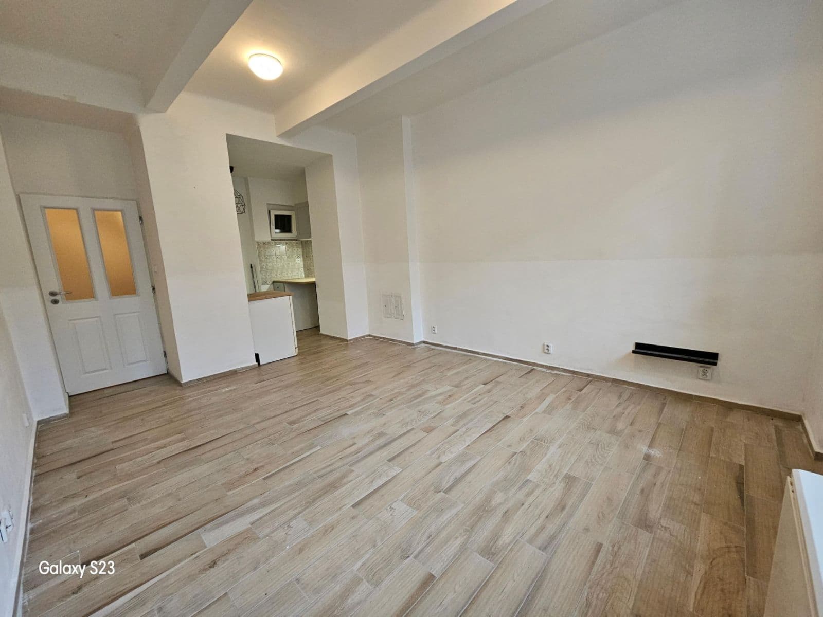 non-residential property to rent, 35 m², V Olšinách, Prague, Prague non-residential property to rent, 35 m², V Olšinách, Prague, Prague