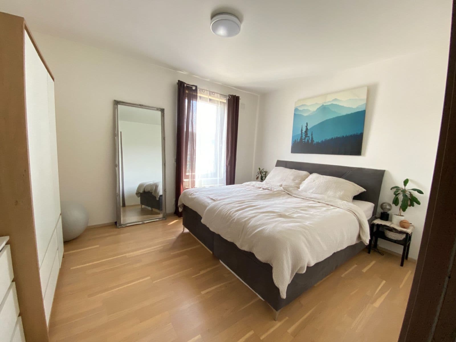1 bedroom with open-plan kitchen flat to rent, 61 m², Nekvasilova, Prague, Prague 1 bedroom with open-plan kitchen flat to rent, 61 m², Nekvasilova, Prague, Prague