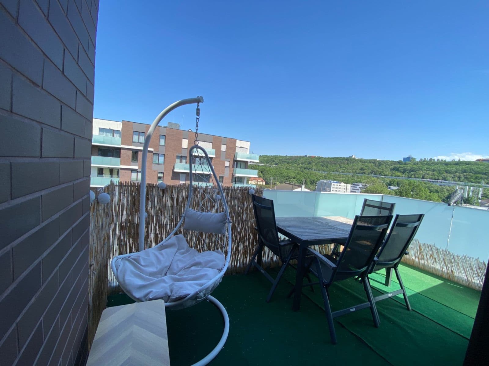 1 bedroom with open-plan kitchen flat to rent, 61 m², Nekvasilova, Prague, Prague 1 bedroom with open-plan kitchen flat to rent, 61 m², Nekvasilova, Prague, Prague