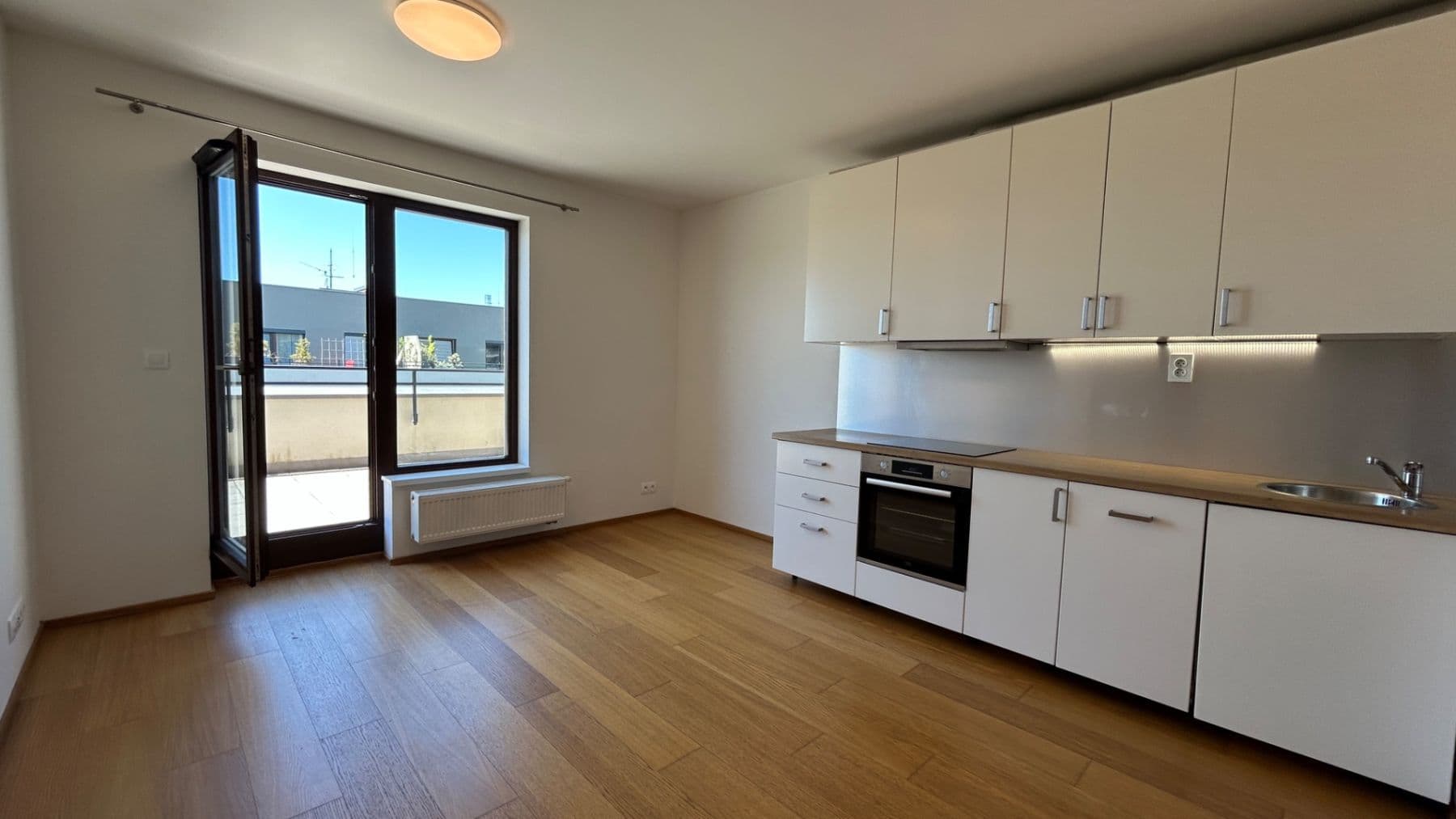 1 bedroom with open-plan kitchen flat to rent, 62 m², K Beranovu, Prague, Prague 1 bedroom with open-plan kitchen flat to rent, 62 m², K Beranovu, Prague, Prague
