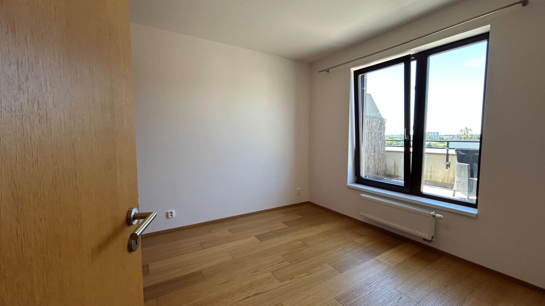 1 bedroom with open-plan kitchen flat to rent, 62 m², K Beranovu, Prague, Prague 1 bedroom with open-plan kitchen flat to rent, 62 m², K Beranovu, Prague, Prague