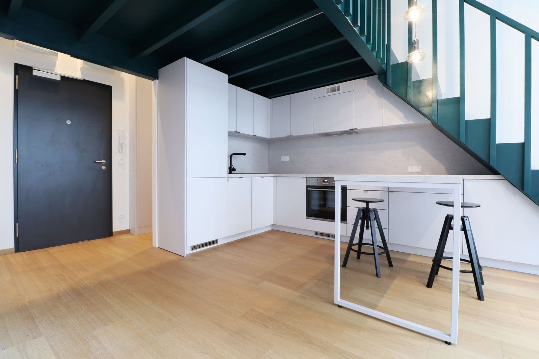 Studio flat to rent, 45 m², V háji, Prague, Prague Studio flat to rent, 45 m², V háji, Prague, Prague