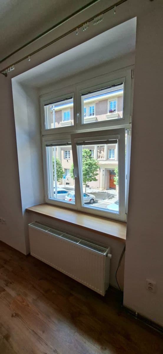 1 bedroom with open-plan kitchen flat to rent, 50 m², Mánesova, Hradec Králové, Královéhradecký Region 1 bedroom with open-plan kitchen flat to rent, 50 m², Mánesova, Hradec Králové, Královéhradecký Region