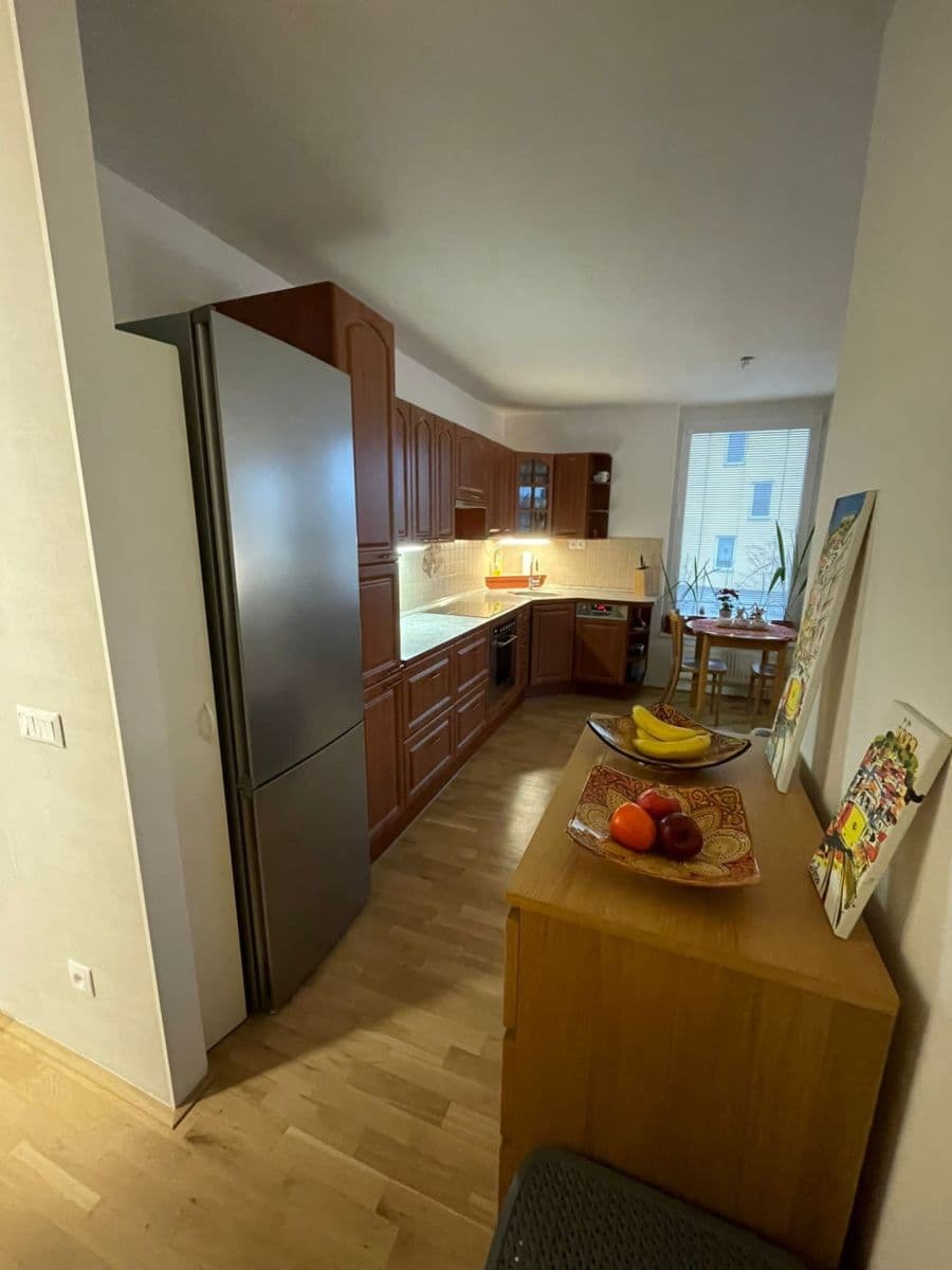1 bedroom with open-plan kitchen flat for sale, 47 m², Kostomlatská, Prague, Prague 1 bedroom with open-plan kitchen flat for sale, 47 m², Kostomlatská, Prague, Prague