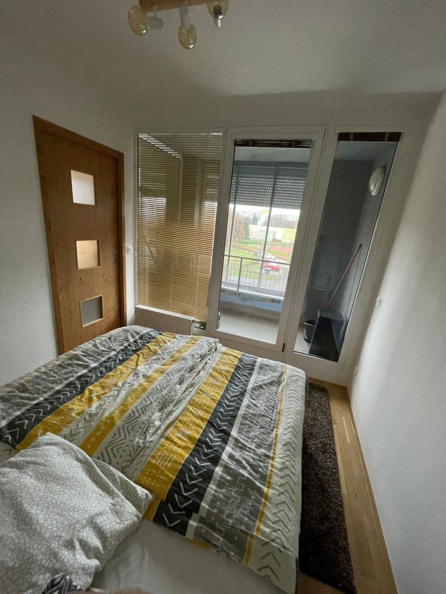 1 bedroom with open-plan kitchen flat for sale, 47 m², Kostomlatská, Prague, Prague 1 bedroom with open-plan kitchen flat for sale, 47 m², Kostomlatská, Prague, Prague