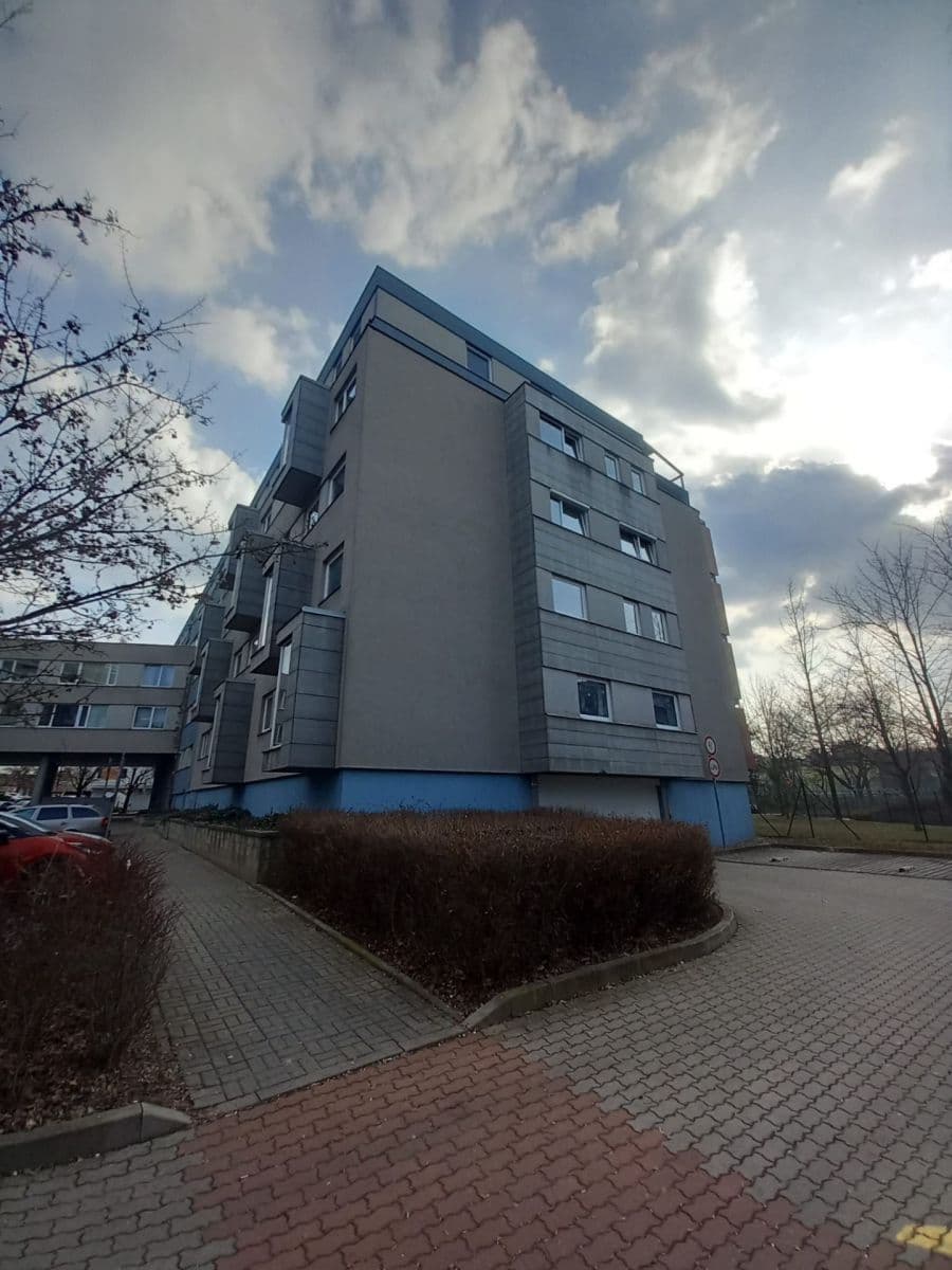 1 bedroom with open-plan kitchen flat for sale, 47 m², Kostomlatská, Prague, Prague 1 bedroom with open-plan kitchen flat for sale, 47 m², Kostomlatská, Prague, Prague