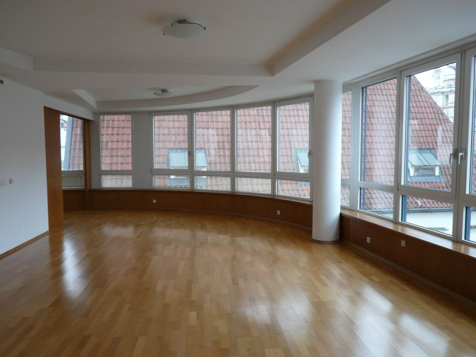 3 bedroom flat to rent, 126 m², Jungmannova, Prague, Prague 3 bedroom flat to rent, 126 m², Jungmannova, Prague, Prague