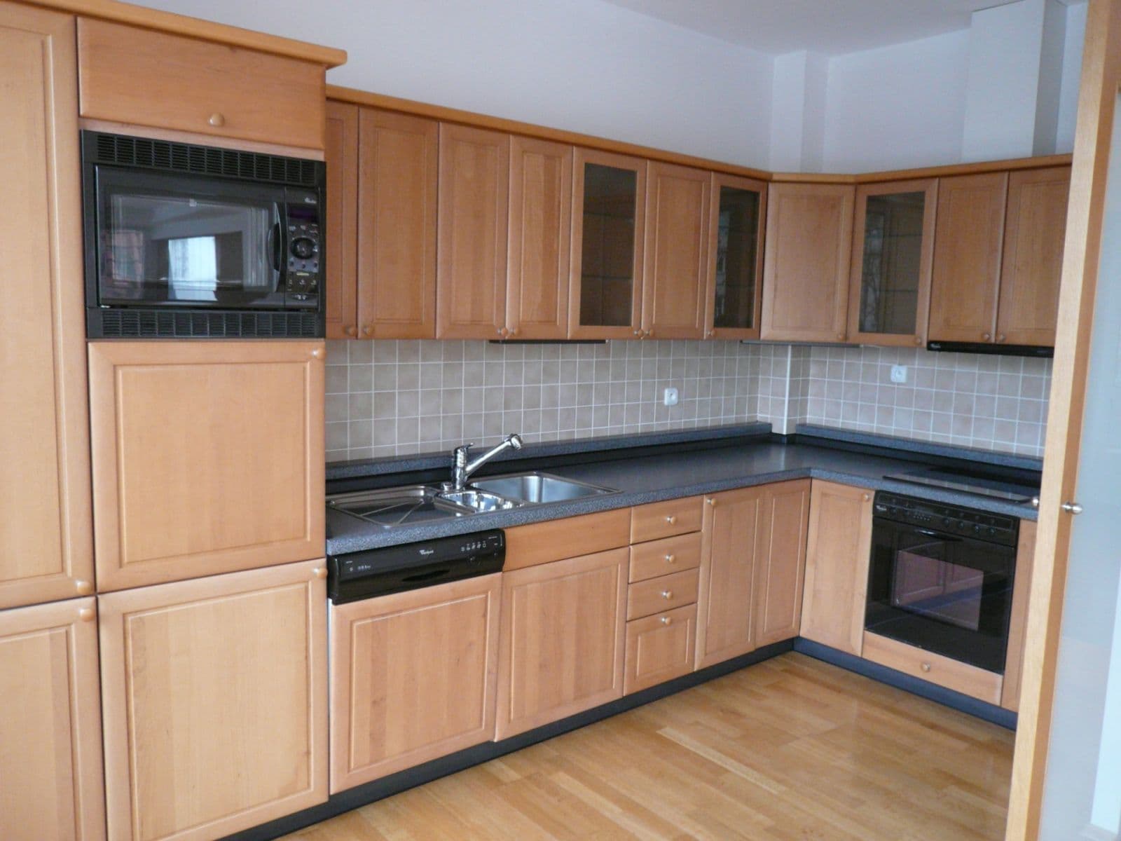 3 bedroom flat to rent, 126 m², Jungmannova, Prague, Prague 3 bedroom flat to rent, 126 m², Jungmannova, Prague, Prague