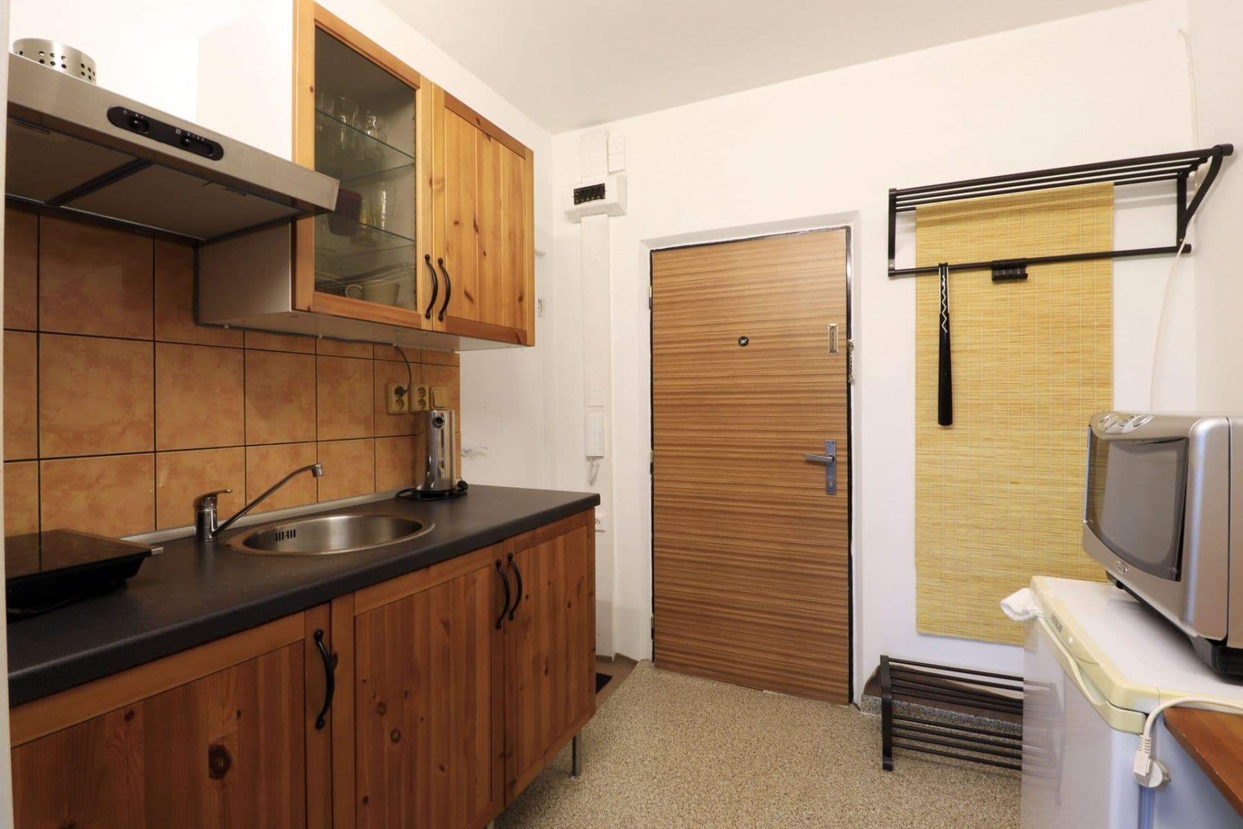 Studio flat to rent, 34 m², Písnická, Prague, Prague Studio flat to rent, 34 m², Písnická, Prague, Prague
