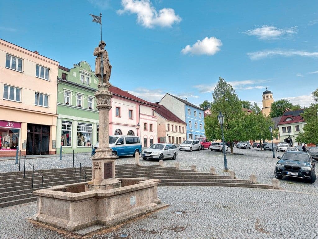 Studio flat to rent, 65 m², Žižkovo náměstí, Vlašim, Středočeský Region Studio flat to rent, 65 m², Žižkovo náměstí, Vlašim, Středočeský Region