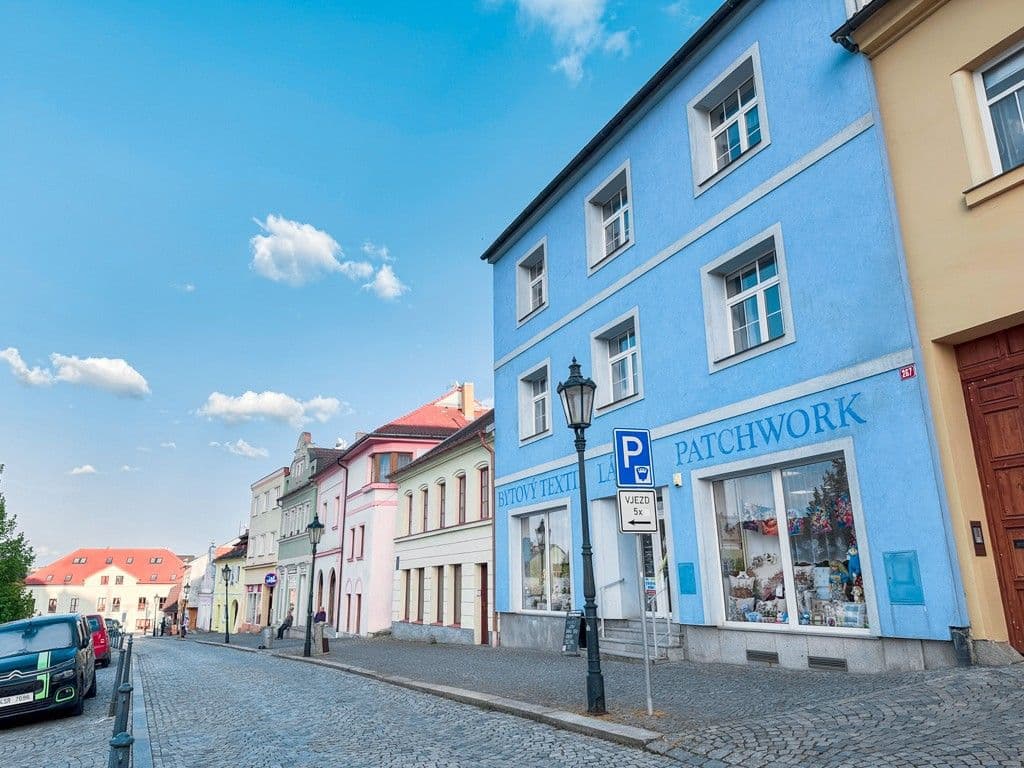 Studio flat to rent, 65 m², Žižkovo náměstí, Vlašim, Středočeský Region Studio flat to rent, 65 m², Žižkovo náměstí, Vlašim, Středočeský Region