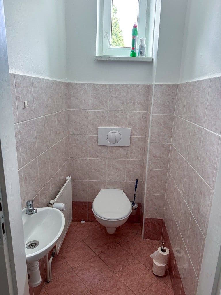Studio flat to rent, 65 m², Žižkovo náměstí, Vlašim, Středočeský Region Studio flat to rent, 65 m², Žižkovo náměstí, Vlašim, Středočeský Region