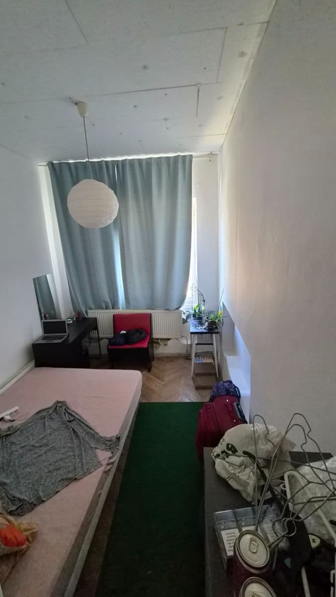 2 bedroom with open-plan kitchen flat to rent, 89 m², Votroubkova, Brno, Jihomoravský Region 2 bedroom with open-plan kitchen flat to rent, 89 m², Votroubkova, Brno, Jihomoravský Region