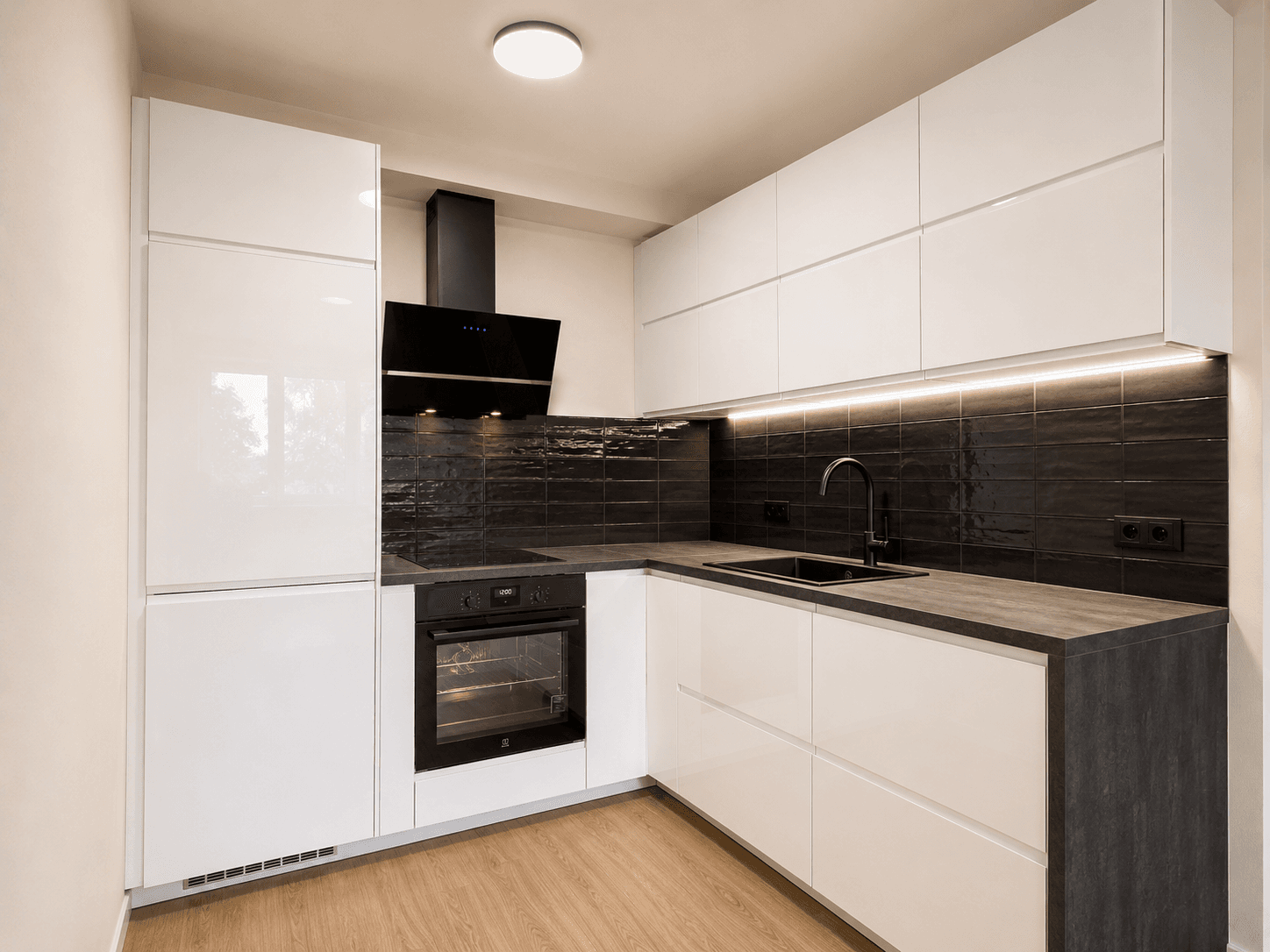 1 bedroom with open-plan kitchen flat for sale, 42 m², Novodvorská, Prague, Prague 1 bedroom with open-plan kitchen flat for sale, 42 m², Novodvorská, Prague, Prague