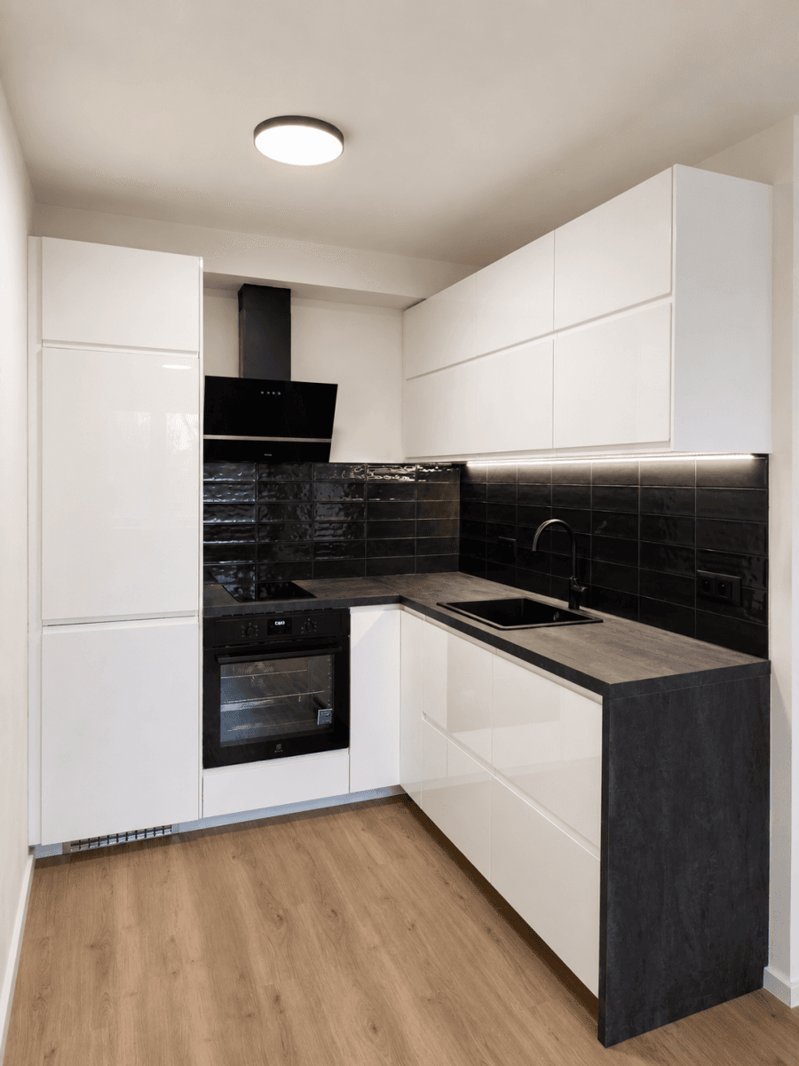 1 bedroom with open-plan kitchen flat for sale, 42 m², Novodvorská, Prague, Prague 1 bedroom with open-plan kitchen flat for sale, 42 m², Novodvorská, Prague, Prague