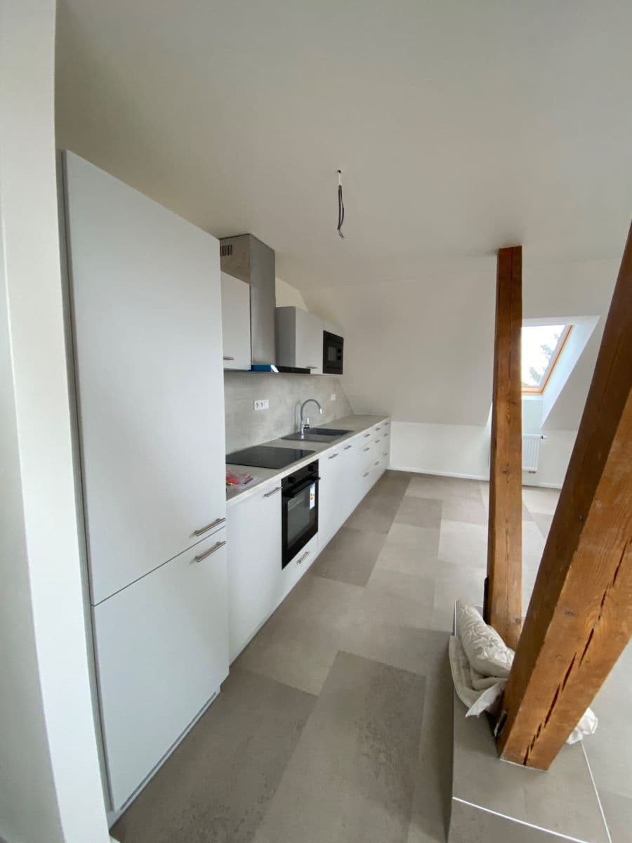 2 bedroom with open-plan kitchen flat to rent, 100 m², Bohutín, Středočeský Region 2 bedroom with open-plan kitchen flat to rent, 100 m², Bohutín, Středočeský Region