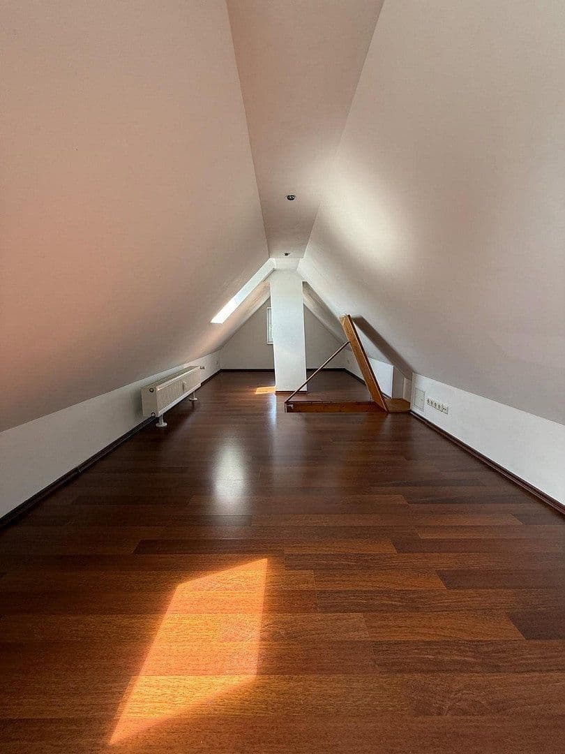 1 bedroom with open-plan kitchen flat to rent, 60 m², Frankfurt am Main, Hesse 1 bedroom with open-plan kitchen flat to rent, 60 m², Frankfurt am Main, Hesse