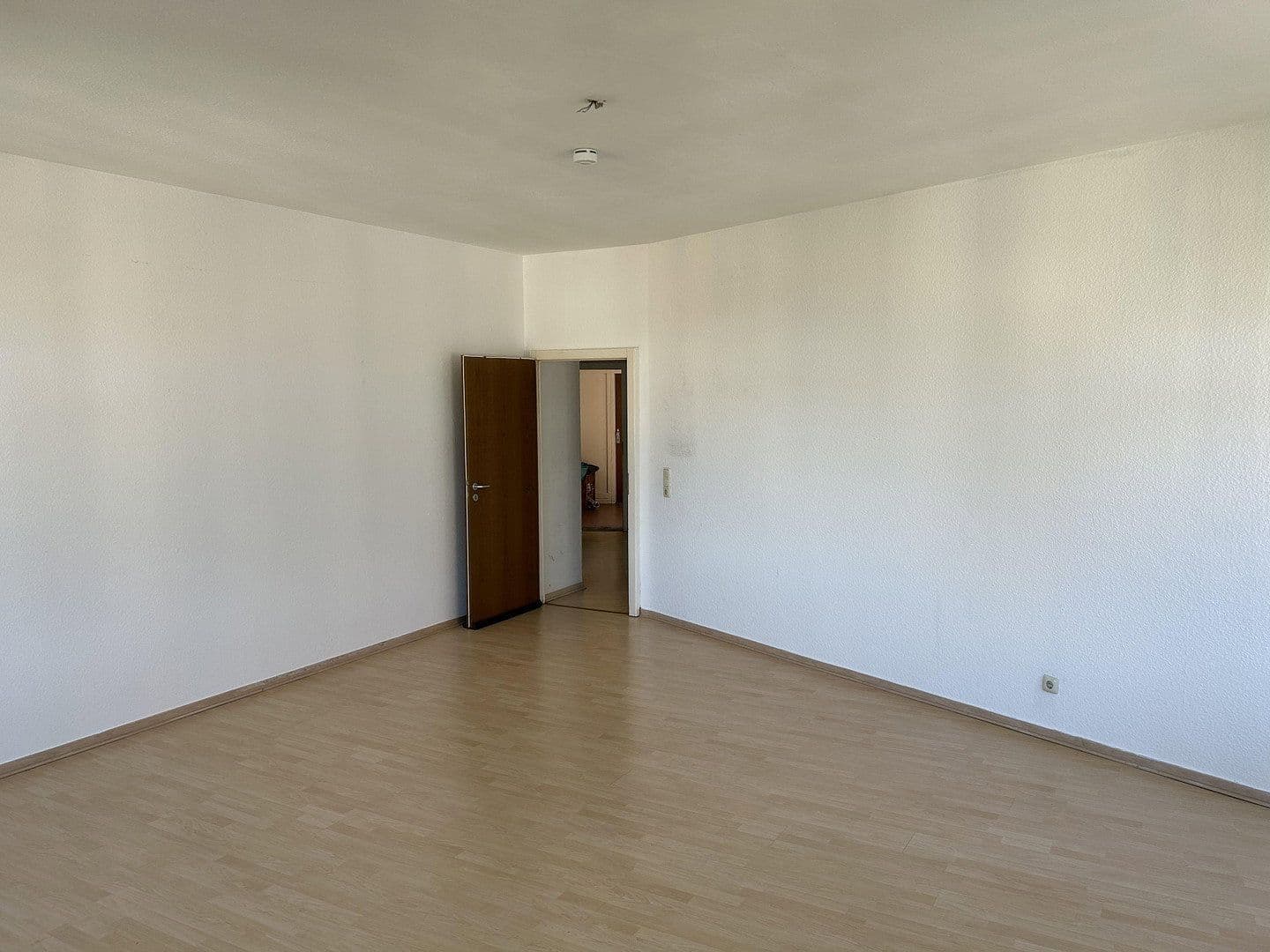 3 bedroom flat to rent, 111 m², Breitscheidstr. 7, Kassel, Hesse 3 bedroom flat to rent, 111 m², Breitscheidstr. 7, Kassel, Hesse