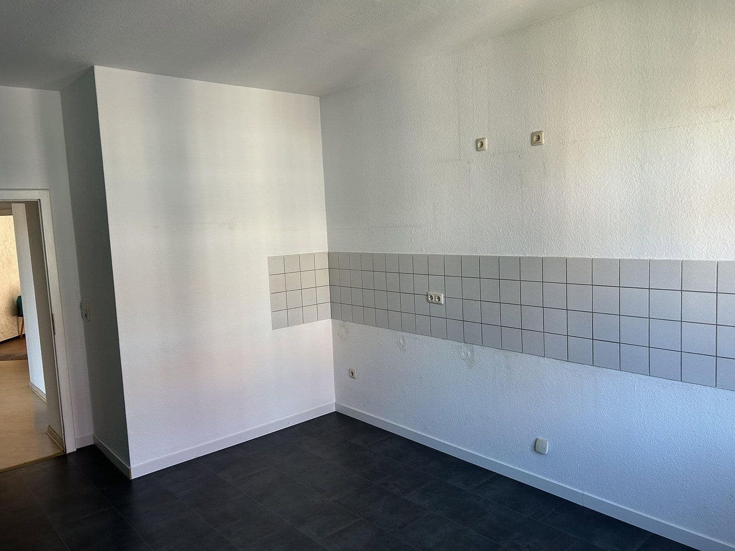 3 bedroom flat to rent, 111 m², Breitscheidstr. 7, Kassel, Hesse 3 bedroom flat to rent, 111 m², Breitscheidstr. 7, Kassel, Hesse