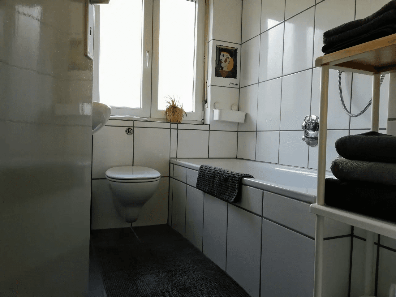2 bedroom with open-plan kitchen flat to rent, 89 m², Karolinenstraße 35a, Neustadt an der Weinstraße, Rhineland-Palatinate 2 bedroom with open-plan kitchen flat to rent, 89 m², Karolinenstraße 35a, Neustadt an der Weinstraße, Rhineland-Palatinate