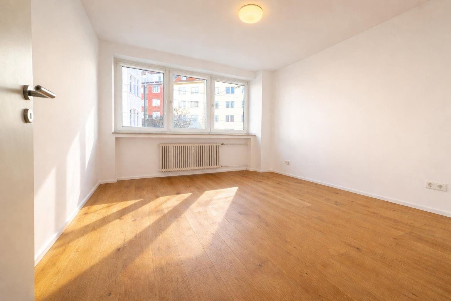2 bedroom flat for sale, 70 m², Düsseldorf, North Rhine-Westphalia 2 bedroom flat for sale, 70 m², Düsseldorf, North Rhine-Westphalia