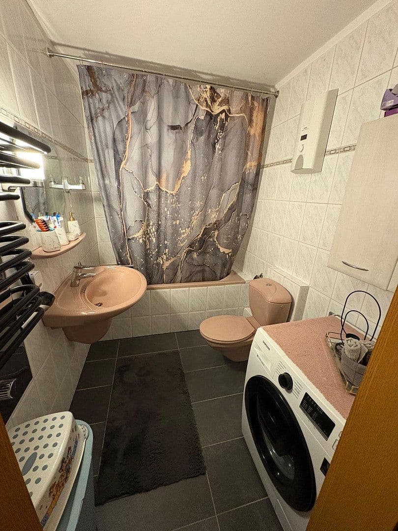 2 bedroom with open-plan kitchen flat for sale, 76 m², Edith-Stein-Anlage 11, Bonn, North Rhine-Westphalia 2 bedroom with open-plan kitchen flat for sale, 76 m², Edith-Stein-Anlage 11, Bonn, North Rhine-Westphalia