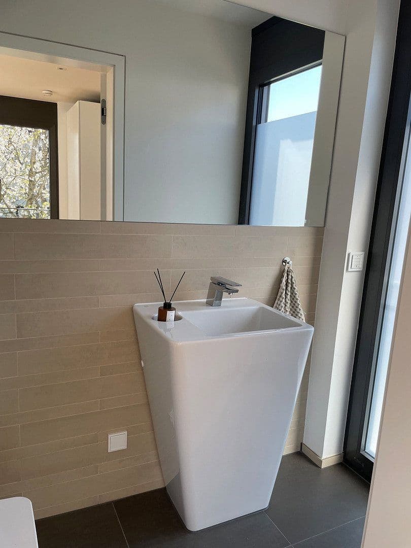 3 bedroom with open-plan kitchen flat for sale, 122 m², Königstuhlblick 10, Bammental, Baden-Württemberg 3 bedroom with open-plan kitchen flat for sale, 122 m², Königstuhlblick 10, Bammental, Baden-Württemberg